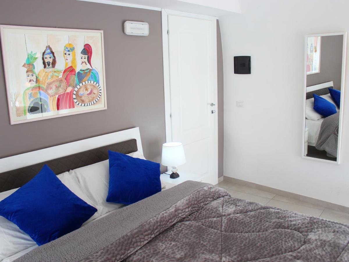 Benedettini - Exclusive Apartments & Monastery View Катания Екстериор снимка